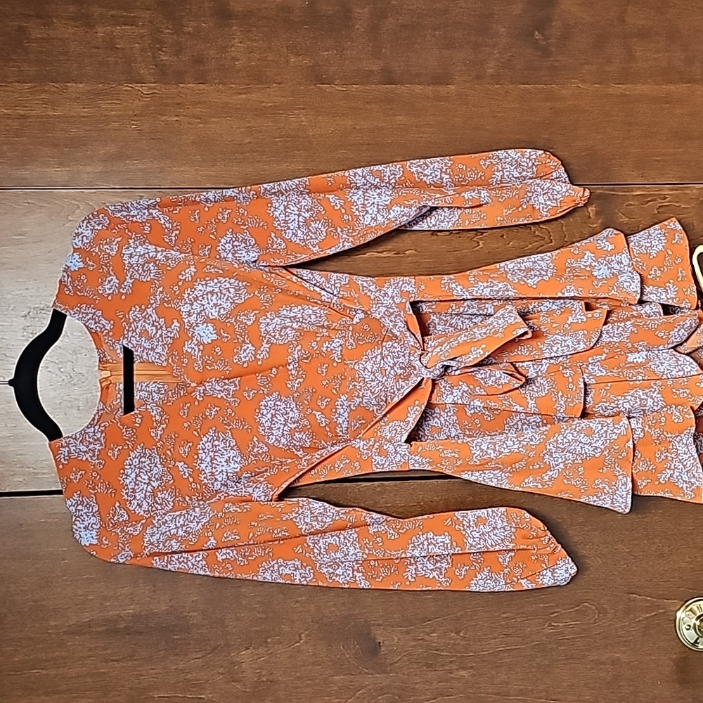 Women's Floral Long Sleeve Vneck Romper